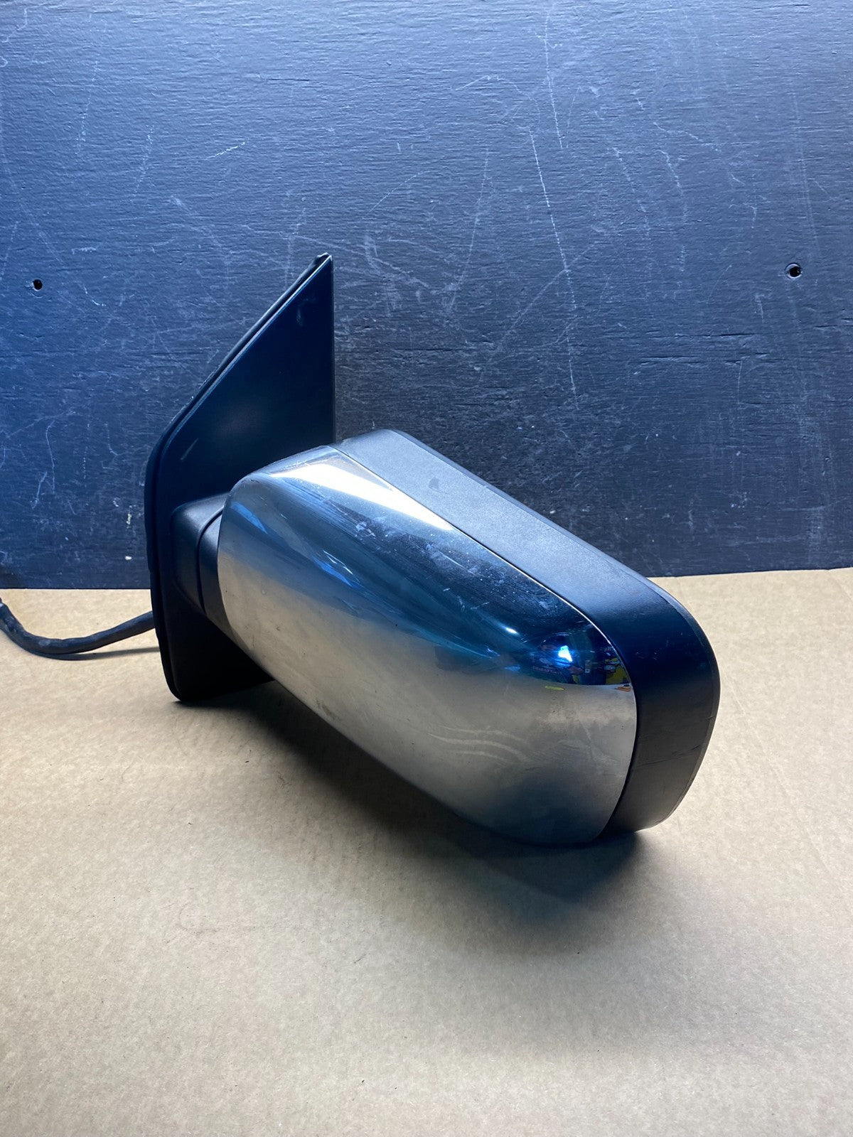 2008 to 2015 Nissan Armada Left Driver Side Turn Signal Mirror AG7165 DW2