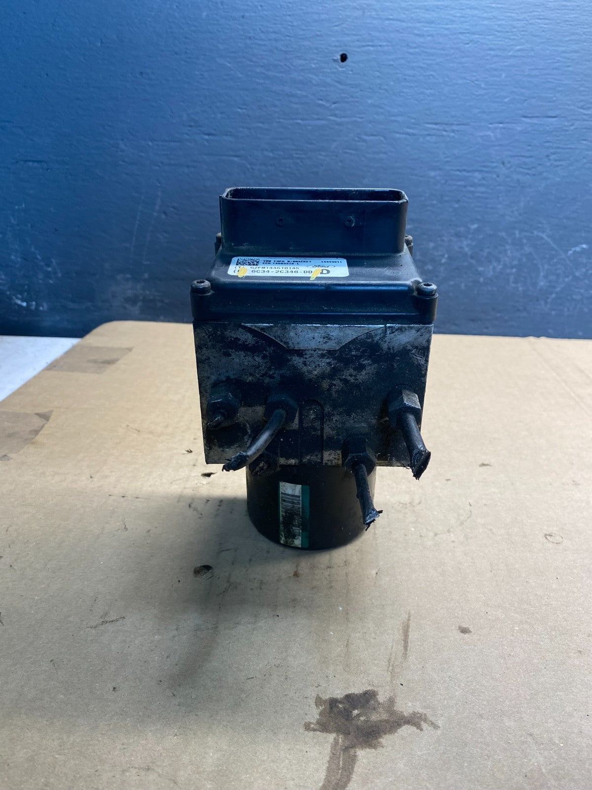 2005 2006 2007 Ford F250 F350 SD ABS Anti Lock Brake Pump Module AC0943  DG1