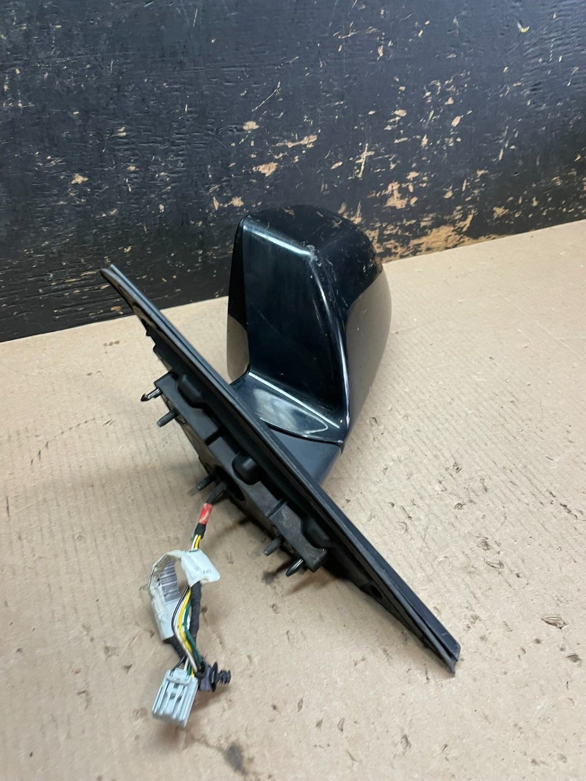 2008 to 2014 Cadillac CTS Left Driver Lh Power Door Mirror Oem AA2062 MS1