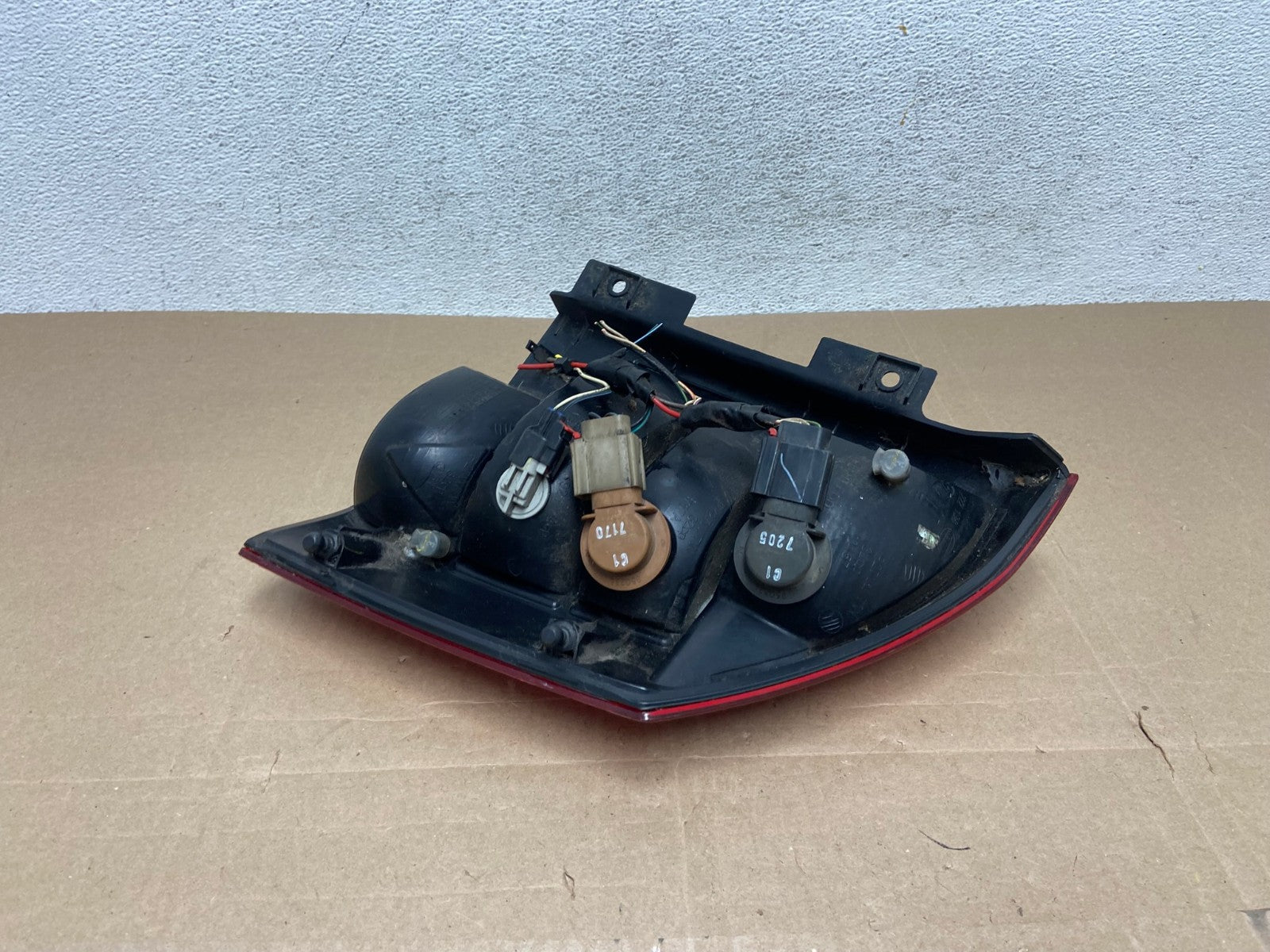 2007 2008 2009 2010 Jeep Compass Left Driver LH Side Tail Light AE4971 LK4