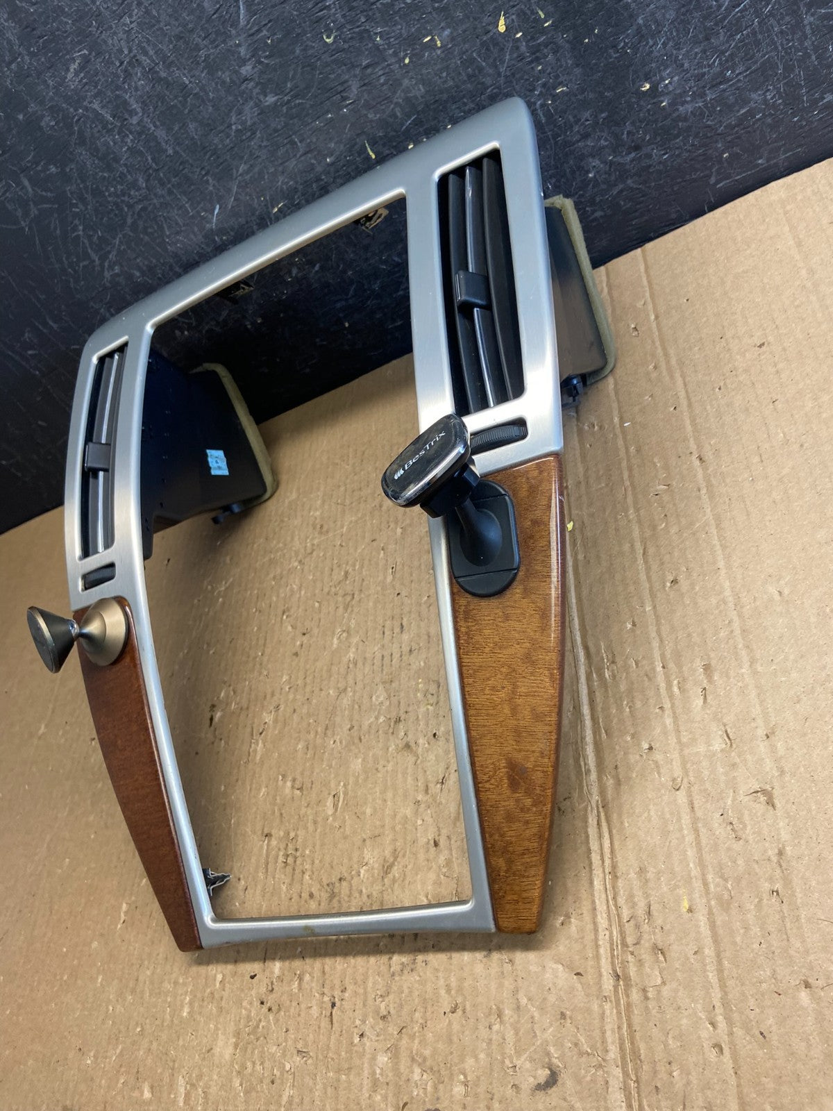 2008-2011 Cadillac STS Center Dash Trim Radio Bezel Vent Wood AE4105 DG3