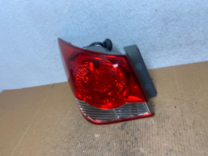 2011 2012 2013 2014 Chevrolet Cruze Left Driver LH Side Tail Light AE2597 LK1