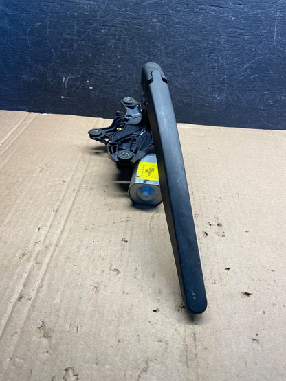 2011 to 2019 Ford Explorer Rear Windshield Wiper Motor AE2319 DG2