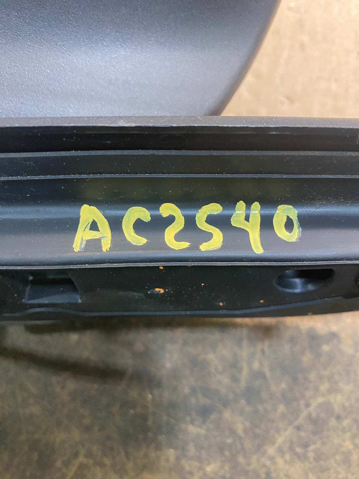 2000 - 2006 Mazda MPV Left Driver LH Side View Door Mirror AC2540 DG11
