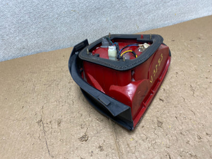 1999 2000 2001 Hyundai Sonata Left Driver Lh Side Tail Light Oem V3783 DW7