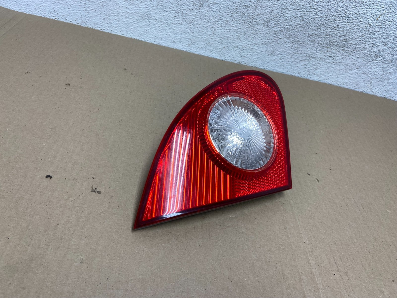 2003 - 2008 Toyota Corolla Inner Left Driver Lh Side Tail Light AE9419 LK2
