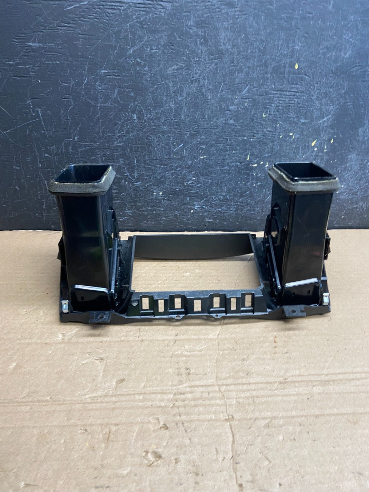 2013 to 2020 Nissan Pathfinder Center Dash Radio Trim Bezel Surround af1978 DG4