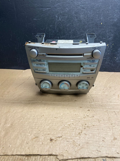2007 to 2009 Toyota Camry Radio CD Player Climate Control Bezel AF2140 DG0