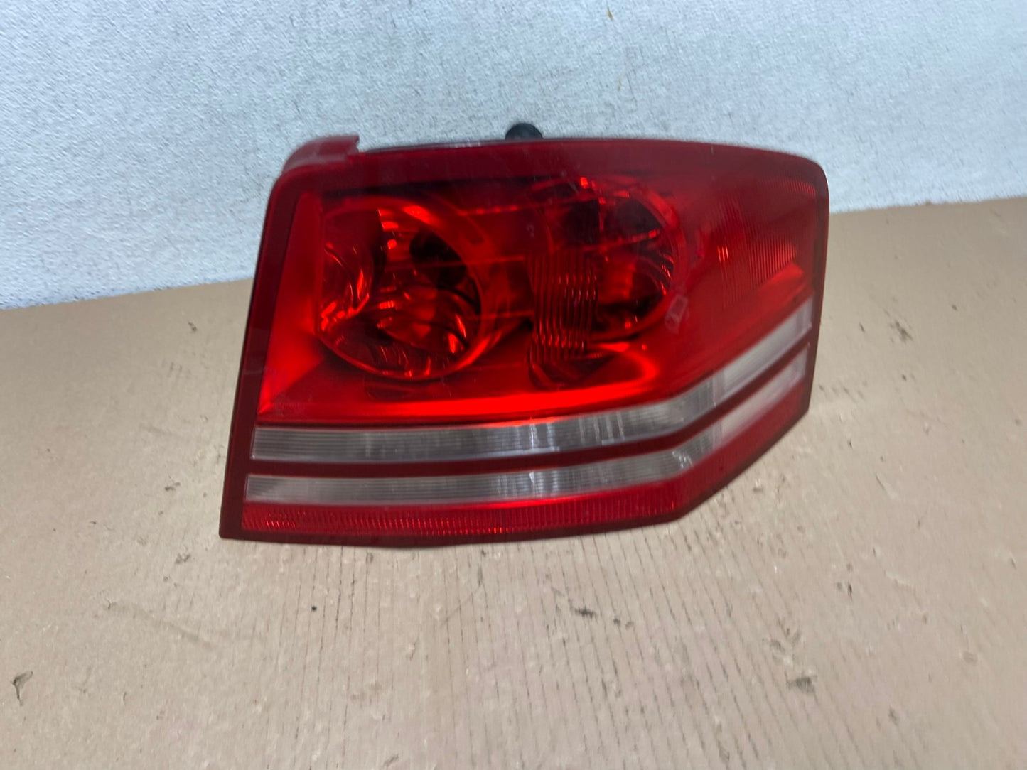 2008 2009 2010 Dodge Avenger Right Passenger Rh Side Tail Light AF3181 LK0