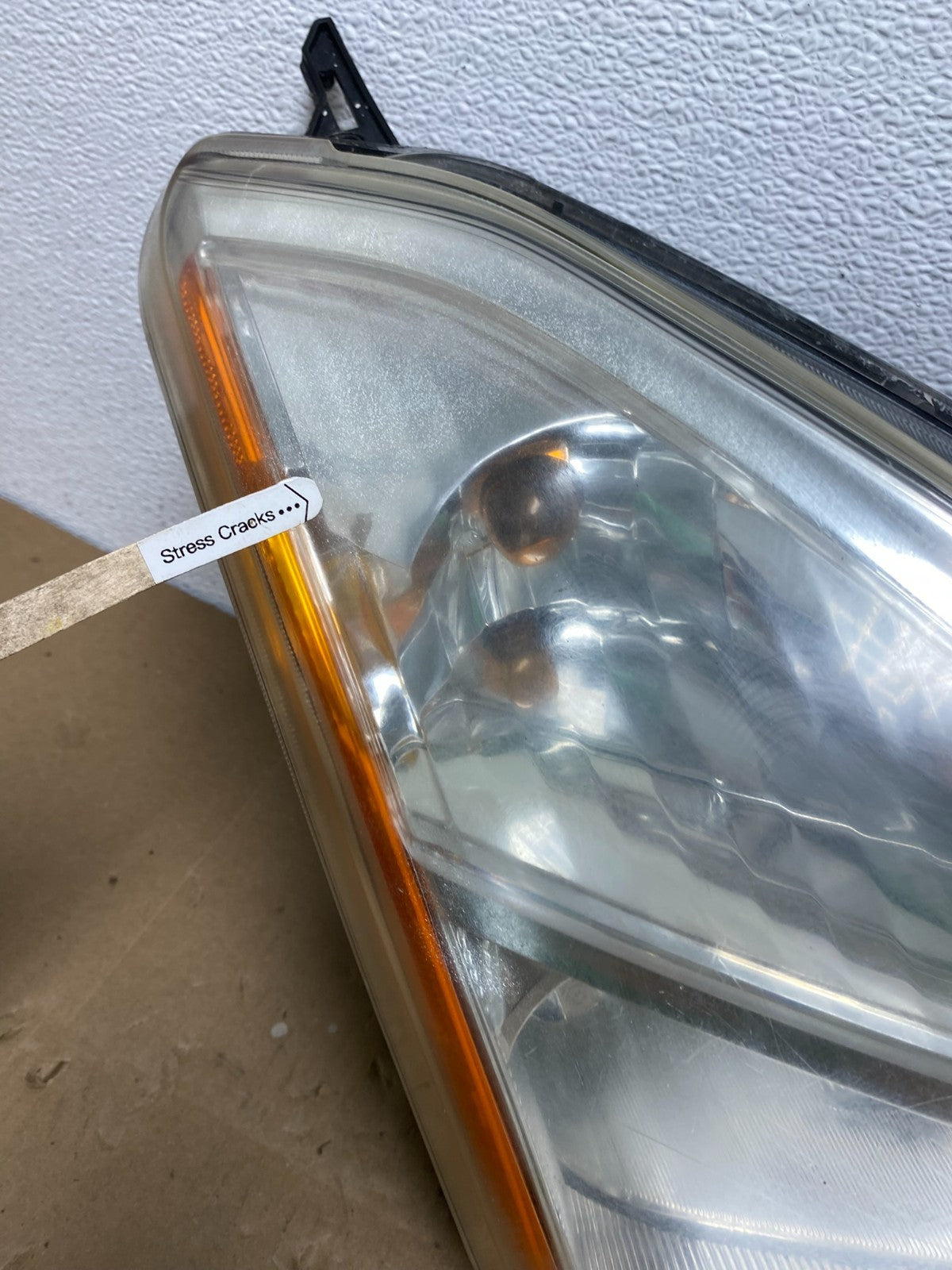 2009-2013 Nissan Rogue Right Passenger Halogen Headlight OEM AB6956 DW4