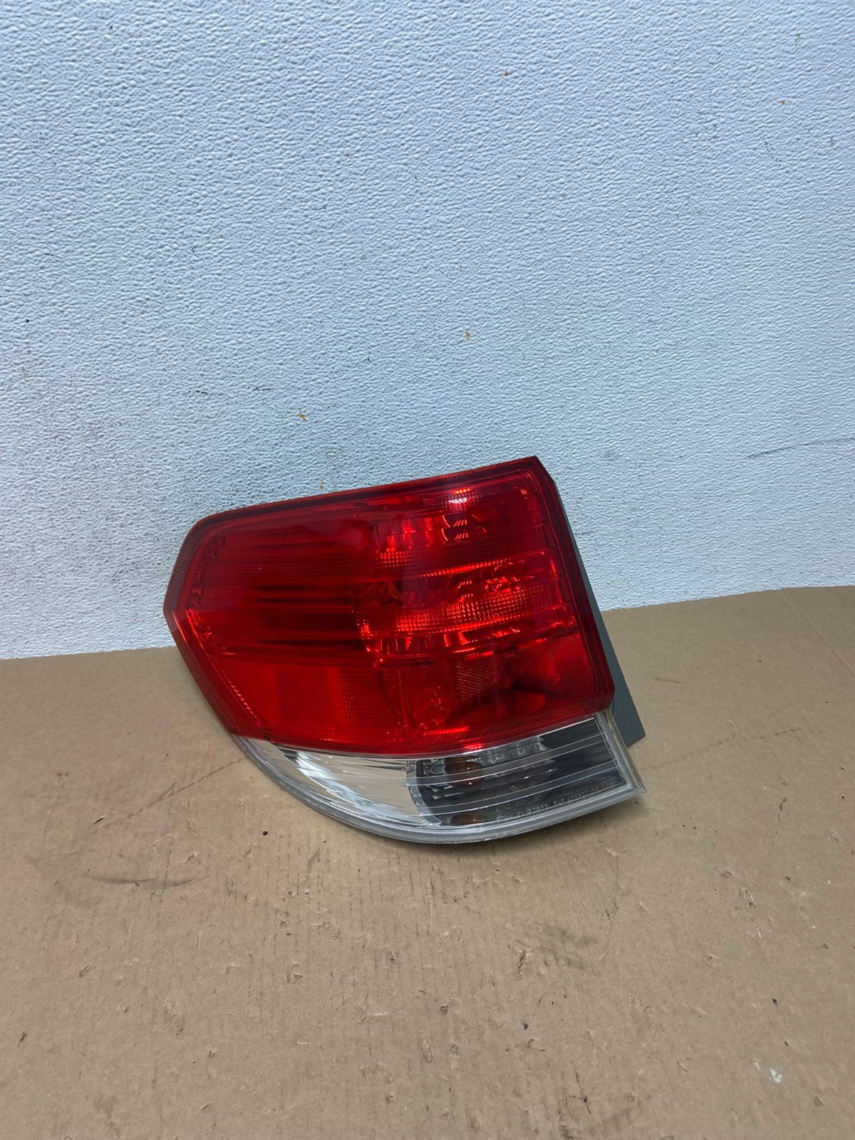 2008 2009 2010 Honda Odyssey Left Driver LH Side Tail Light AD7682 LK0