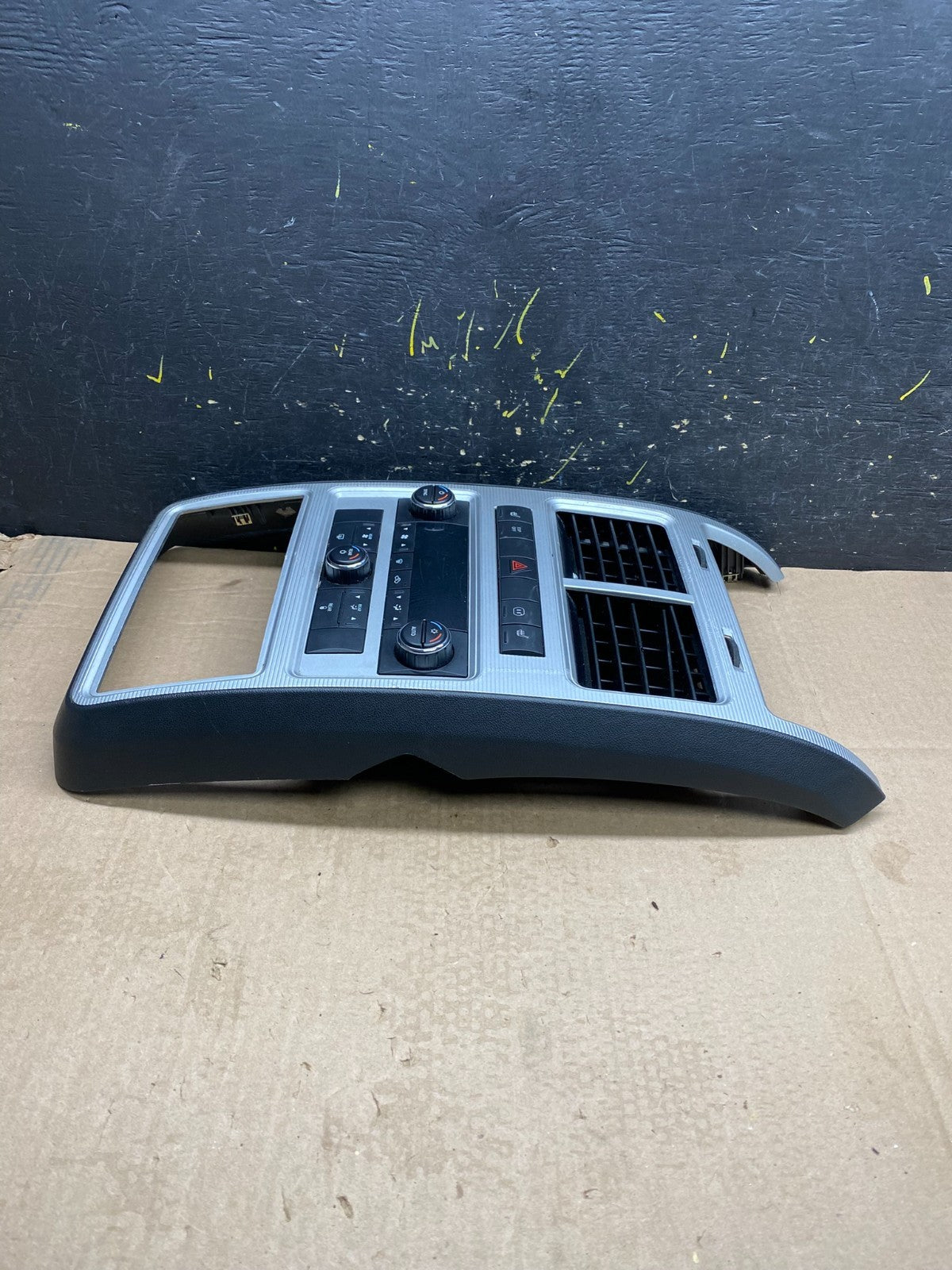 2009 2010 Dodge Journey Center Dash A/C AC Climate Control Bezel Trim Z0005 DG4