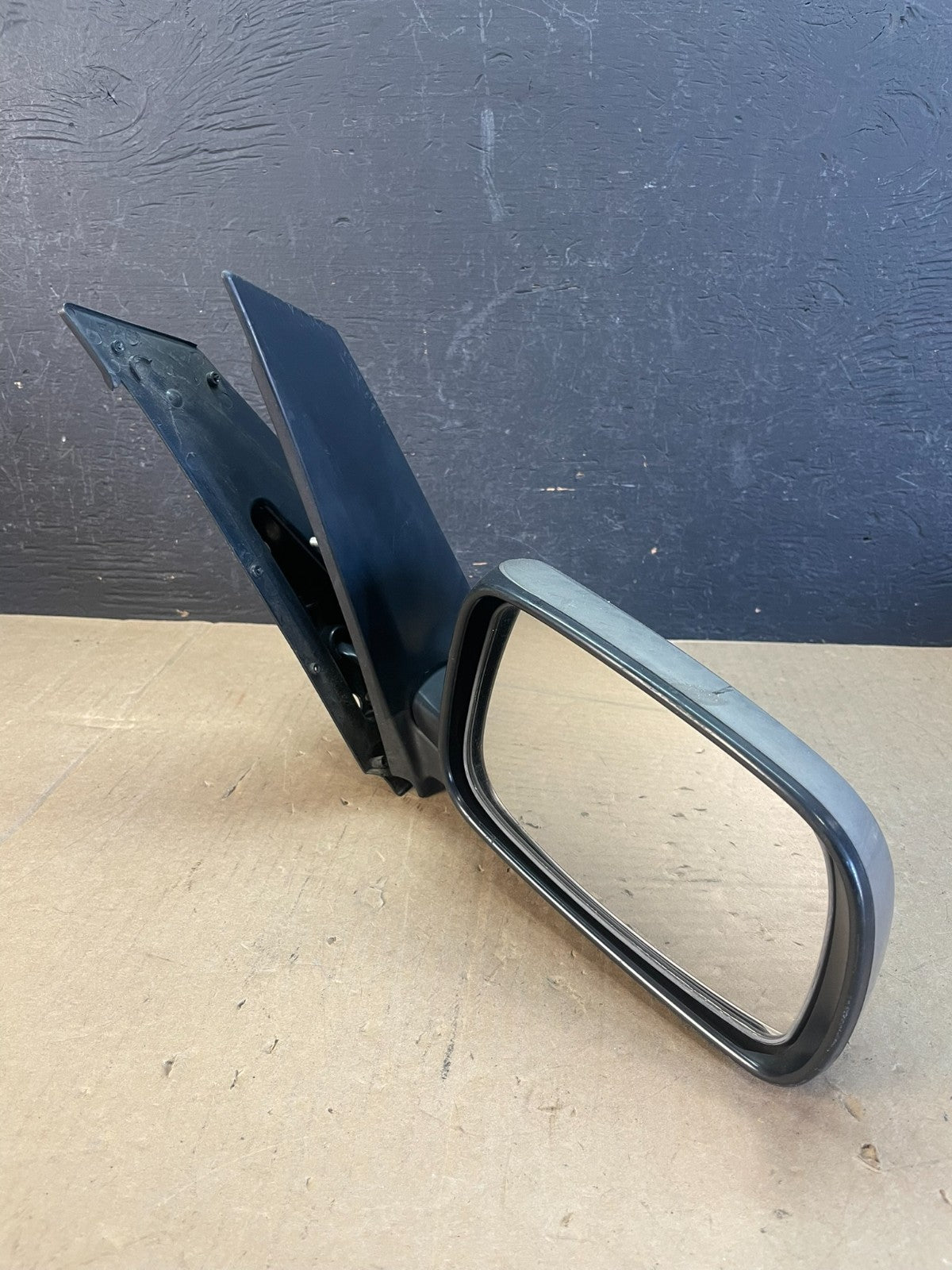 2004 to 2009 Toyota Prius Right Passenger RH Side View Door Mirror AD5691 DW2