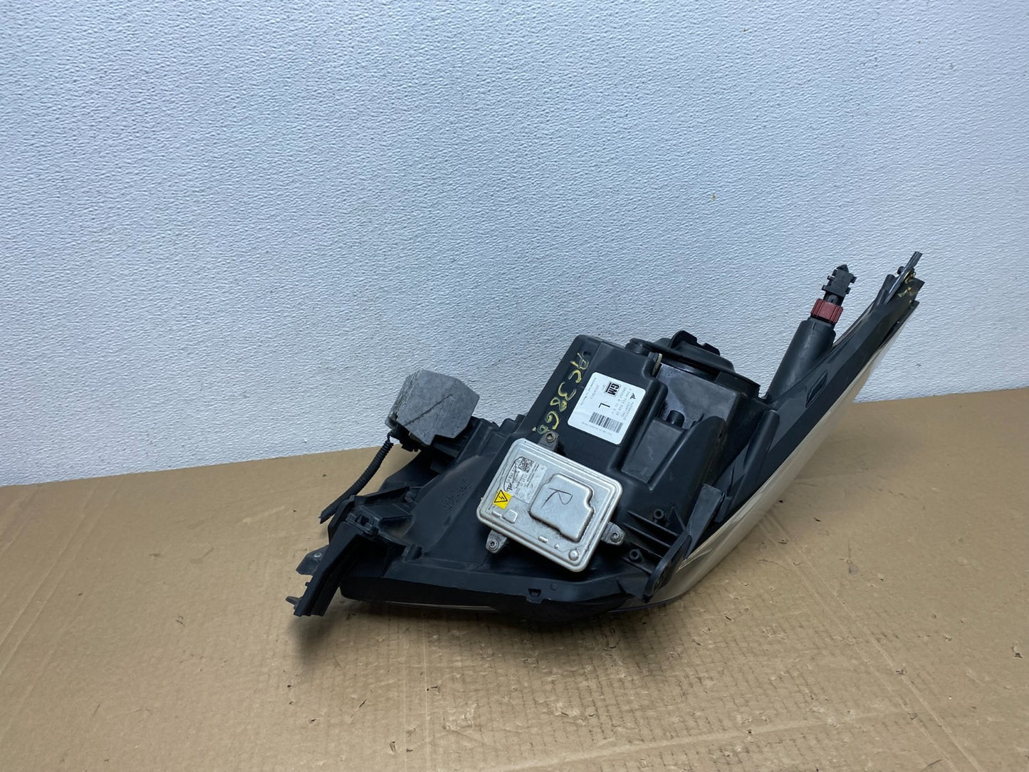 2014-2016 Cadillac XTS Left Driver LH AFS Xenon HID Headlight OEM AC3866 DW8