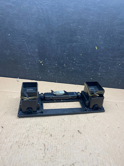 1988 to 1991 Ford Crown Victoria Climate Control Air Vent Clock Bezel P5479 DG5