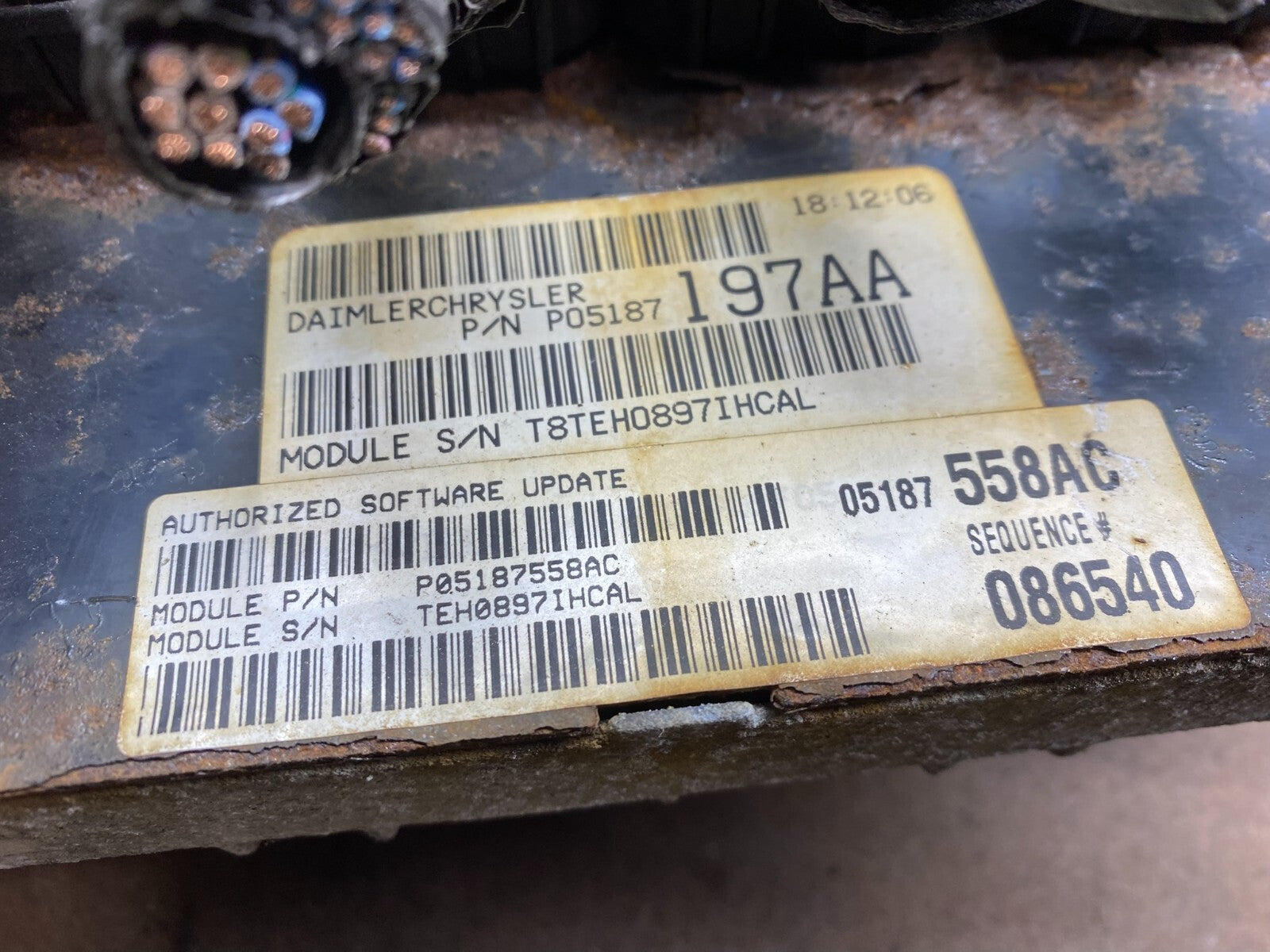 2007 Chrysler Town Country Caravan 3.8L Engine Control ECU P05187558AC G1410 PS4