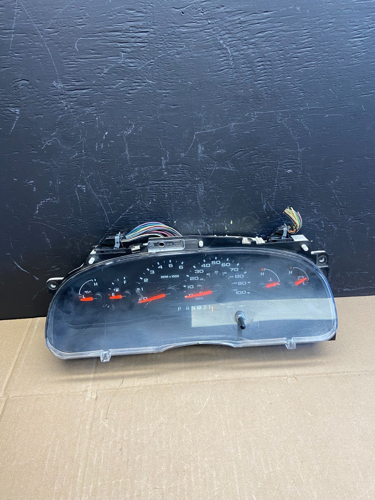 2006 Ford E350 Gauge Speedometer Cluster OEM AB9216  DG0