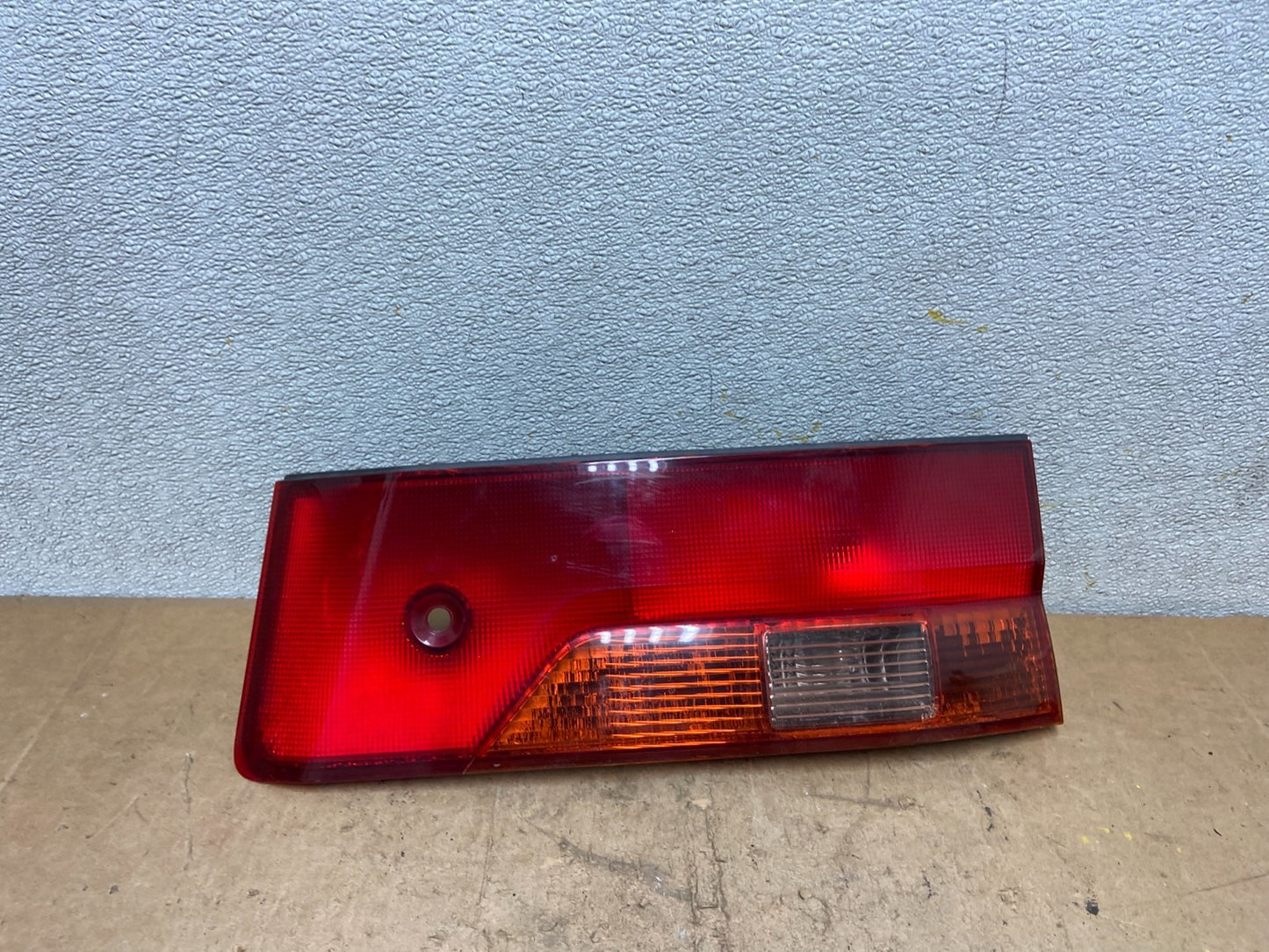 1999 2000 2001 Honda Odyssey Right Passenger RH Tail Light Inner OEM X9164 PS0