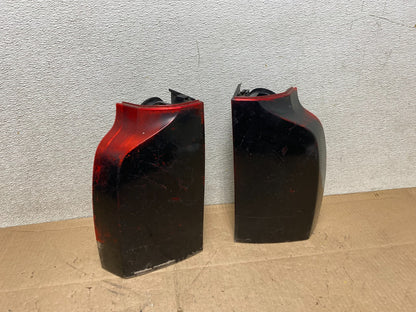 2005 to 2007 Volvo Xc70 V70 Left+Right set Tail Lights Oem R7736 PS0