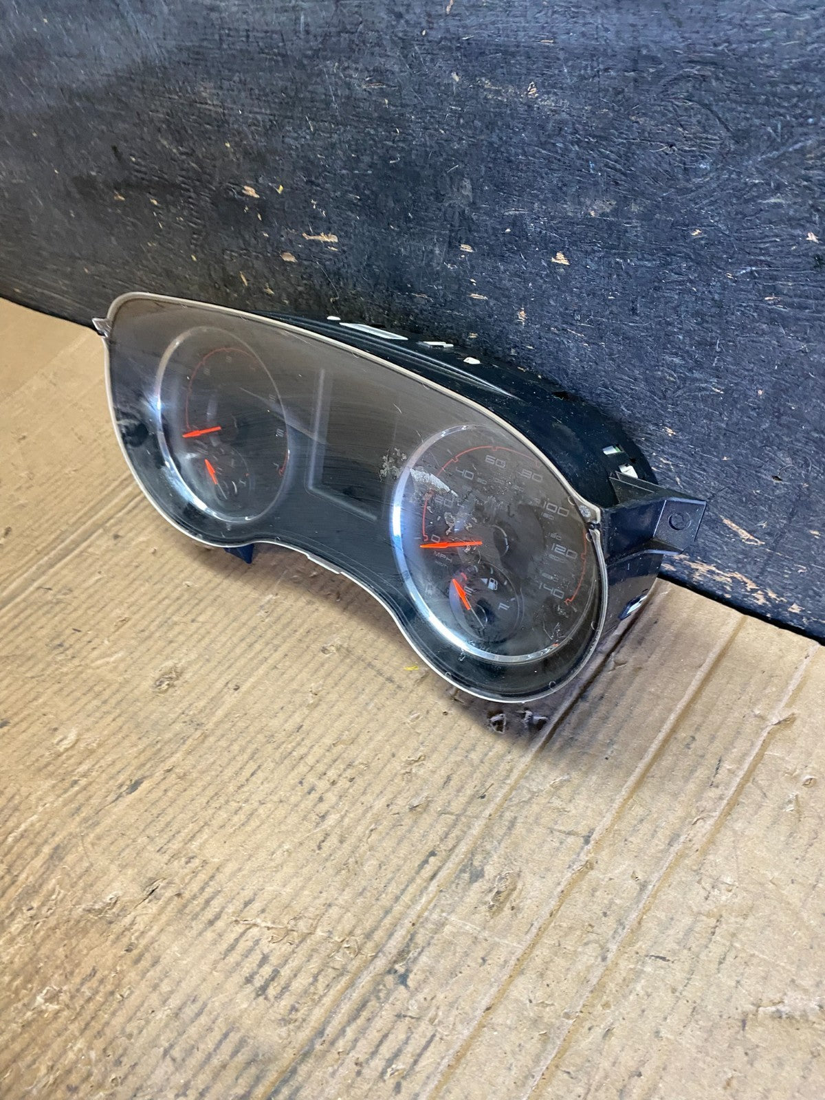 2012 Dodge Charger Speedometer Instrument Cluster Gauges s8727 DG1