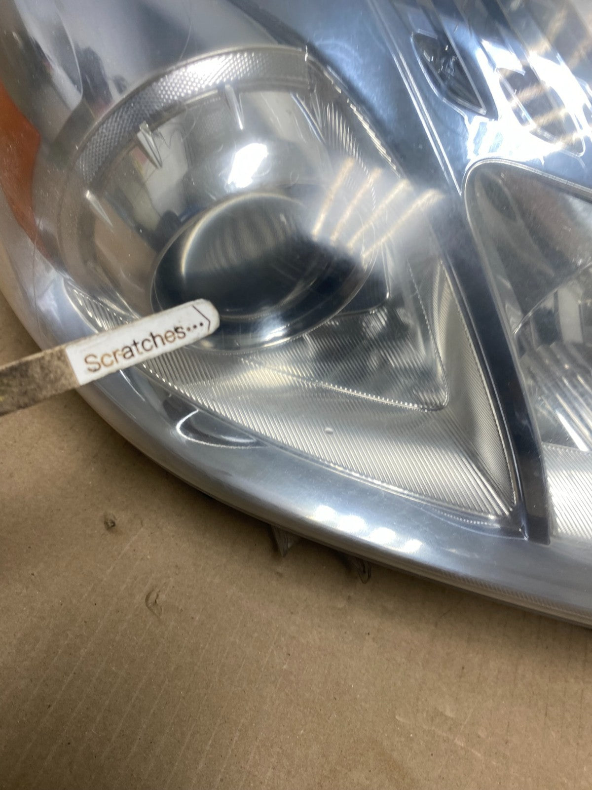 2010 - 2011 Toyota Prius Right Passenger Rh Blue Halogen Headlight AG5828 DW3