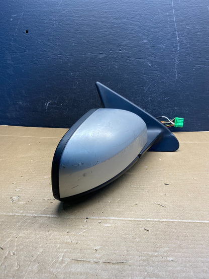 2004 - 2006 Volvo S60 Right Passenger RH Front Door View Mirror AD6621 DW1