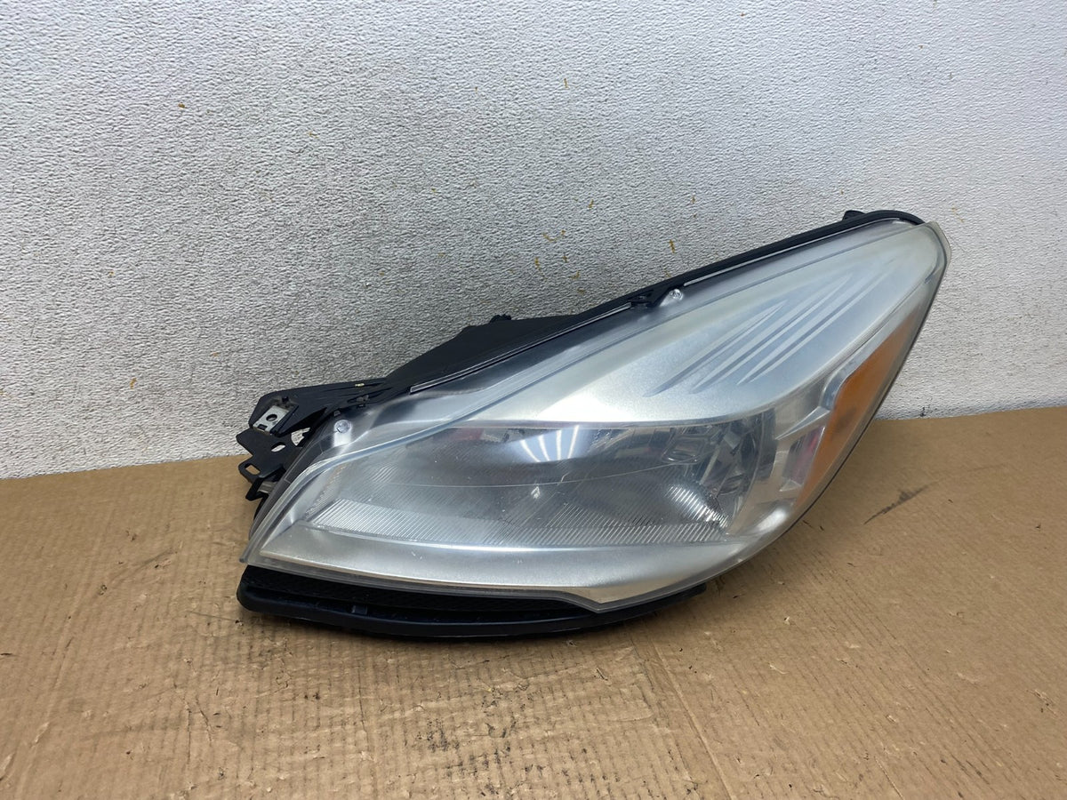 2013 - 2016 Ford Escape Headlight Left Driver Lh Side Halogen AI6834 DW0