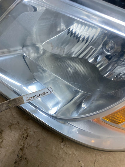2008 to 2010 Dodge Caravan Left+Right Set Side Halogen Headlights AF8422 DW4