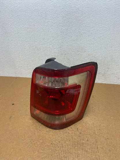 2008 to 2012 Ford Escape Right Passenger RH Side Tail Light AE0451 LK0