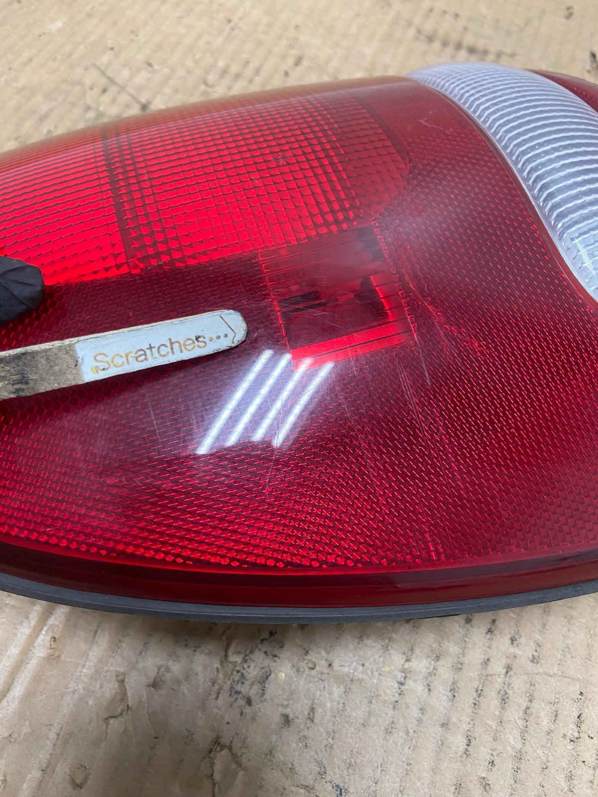 1998 to 2003 Dodge Durango Tail Light Left Driver LH Side AI6822 LK3