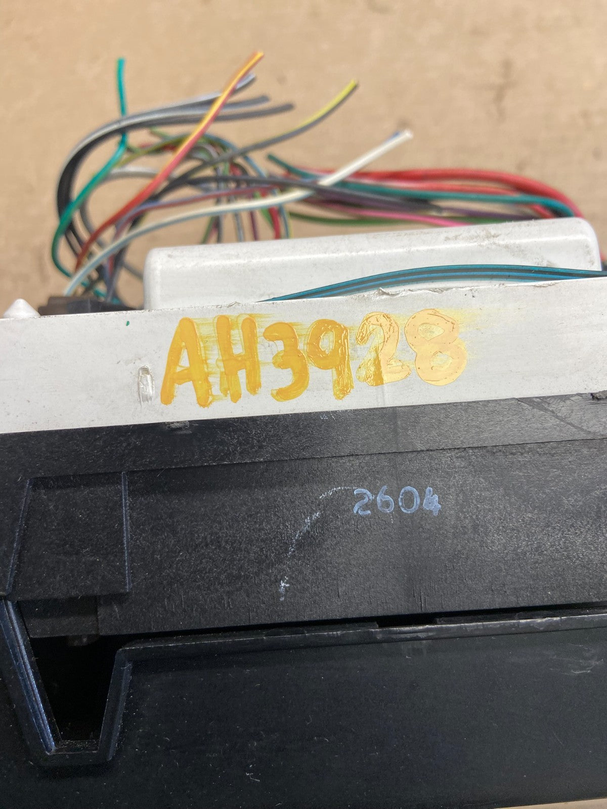 1992 to 1996 Ford E150 Speedometer Cluster AH3928 PS7