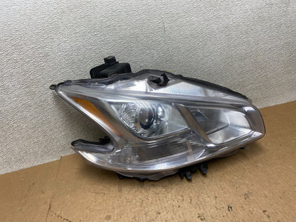 2009 - 2014 Nissan Maxima Headlight Right Passenger Xenon HID TYC Z9277 DW0