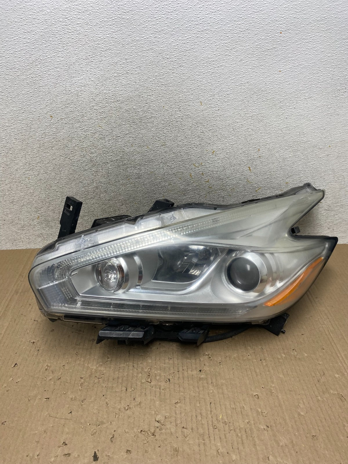 2015 to 2018 Nissan Murano Headlight Left Driver LH AI9658 LK0