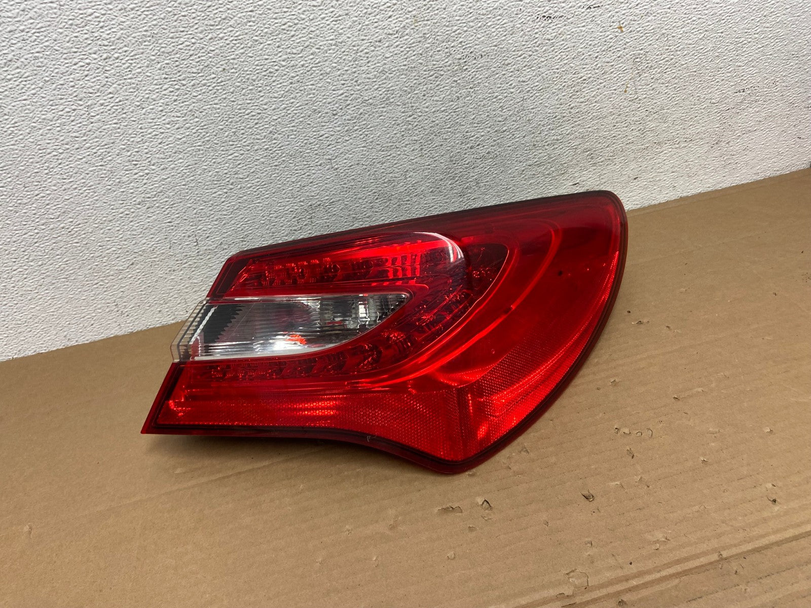 2011-2014 Chrysler 200 Sedan Right Passenger Side RH Tail Light AD4179 LK0