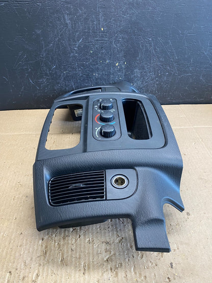2002 to 2005 Dodge Ram Radio Climate Control Dash Air Vent Bezel Trim AC9100 DG1