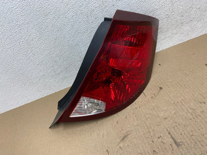 2003-2007 Saturn Ion Passenger Right RH Side Tail Light Tail Light AE7052 LK0