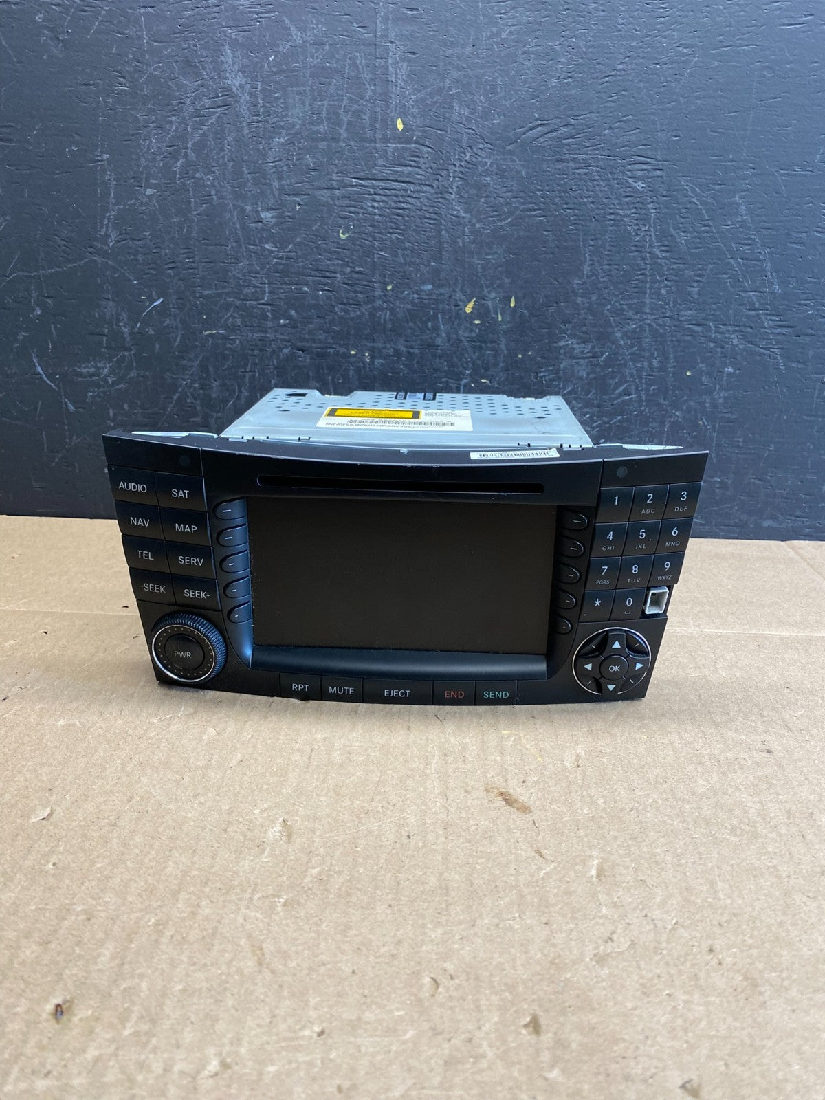 2003 2008 Mercedes E320 E350 Head Screen Display Radio CD Player ac6274 DG0