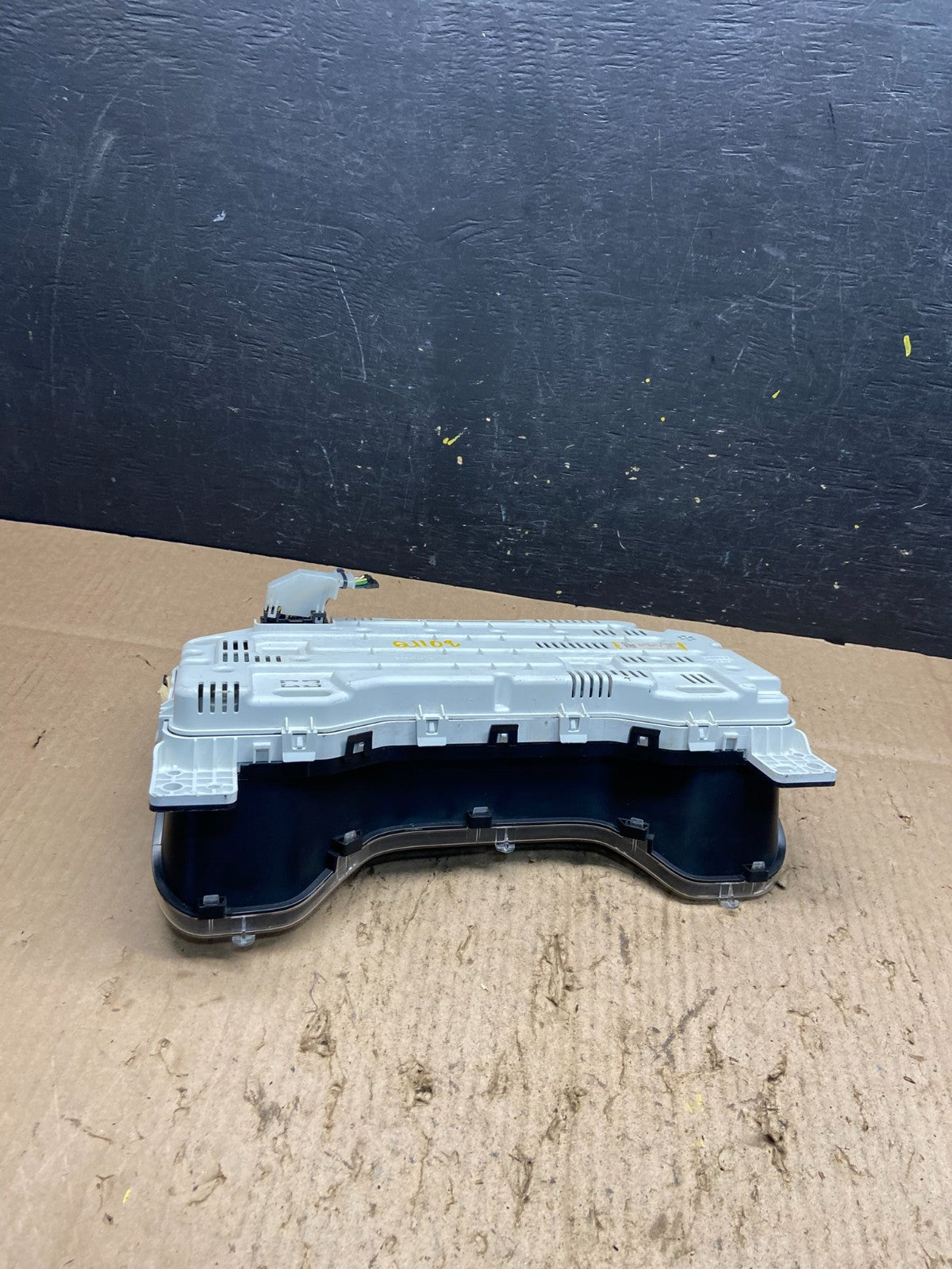 2010 Ford E150 E250 Gauge Speedometer Cluster Q1108 DG6