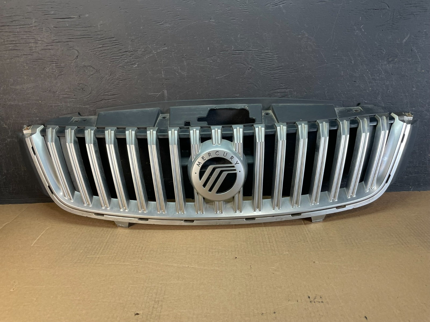 2010 2011 Mercury Milan Front Upper Chrome Trim Grille AF5217 DG0