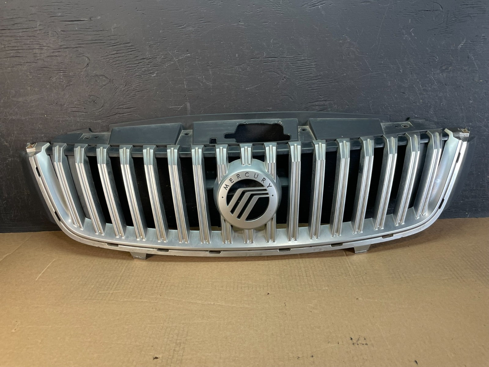 2010 2011 Mercury Milan Front Upper Chrome Trim Grille AF5217 DG0