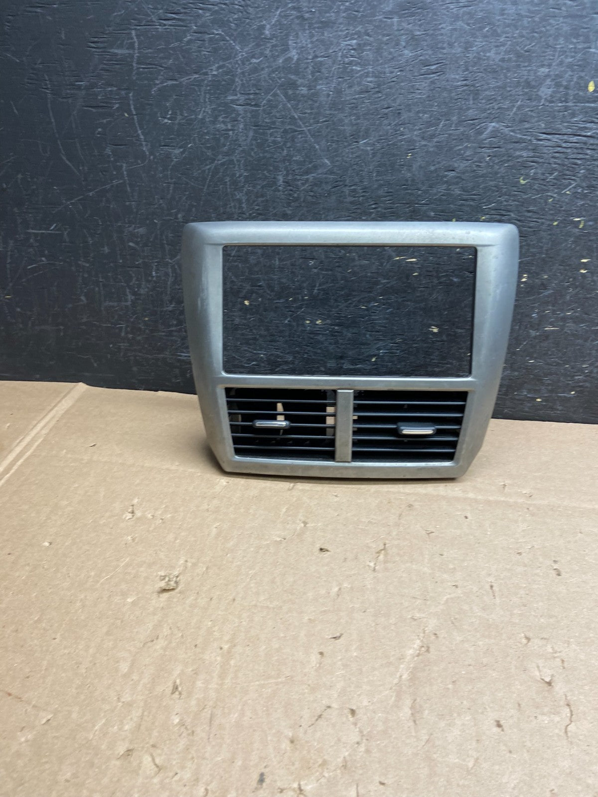 2009 to 2013 Subaru Forester Dash Radio Trim Bezel Center Vent AI6386 DG0