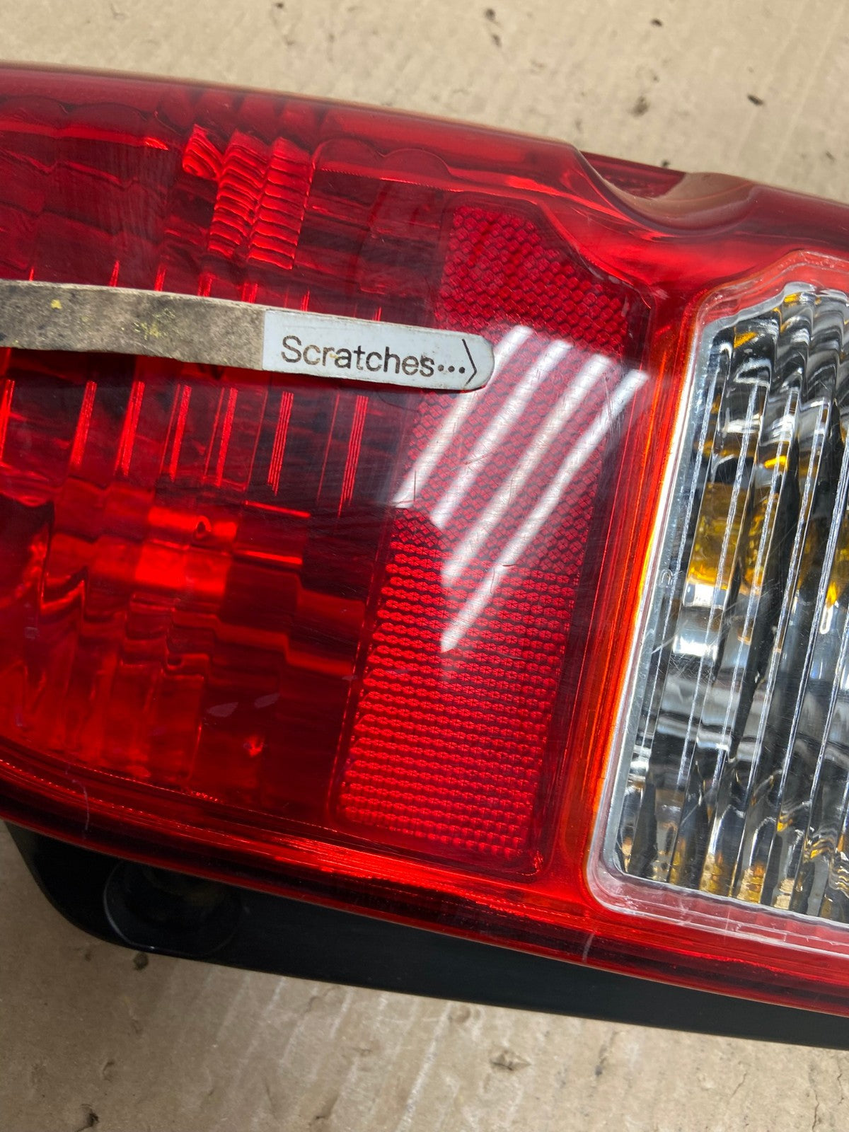 2005 to 2012 Nissan Pathfinder Right Passenger RH Side Tail Light AE9789 LK3