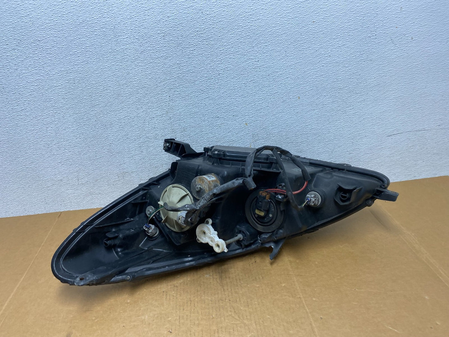 2002 - 2004 Lexus Es300 Es330 Right Passenger Headlight Hid Xenon AD9061 DW7