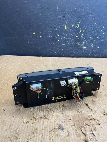 2005 to 2009 Land Rover Range LR3 AC Heater Climate Control Module z9622 DG3
