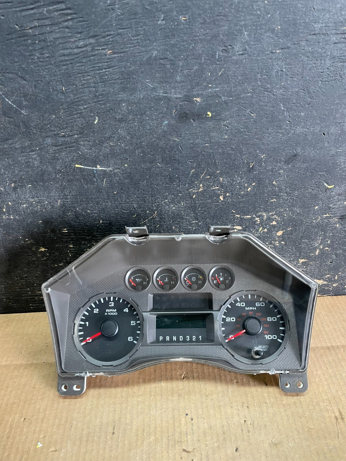 2008 2009 2010 Ford F250 F350 Speedometer Cluster Gauge AB28950