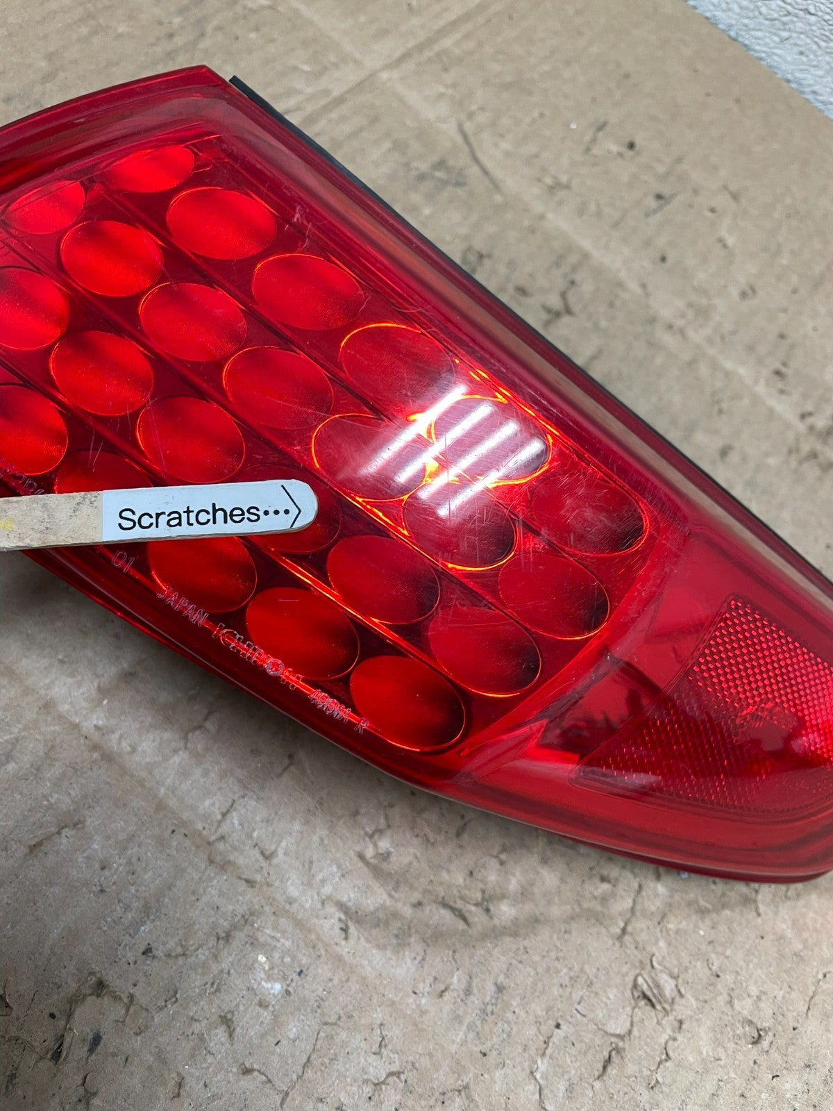 2003 to 2008 Infiniti FX35 FX45 Right Passenger RH Side Tail Light OEM Y8926 DW3