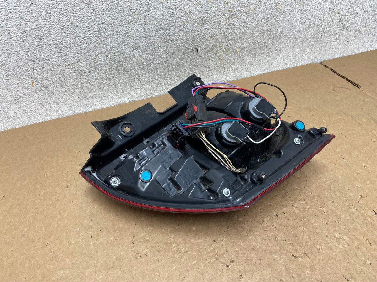 2014 - 2017 Jeep Compass Right Passenger Side Tail Light AI3658 LK4