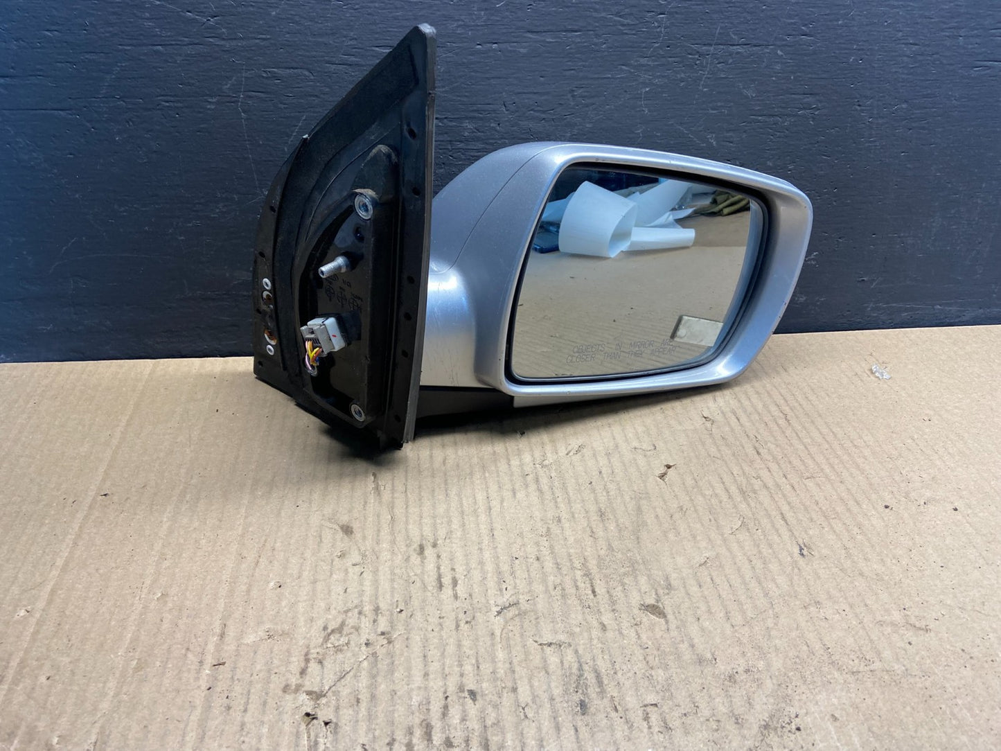 2009 to 2012 Kia Sedona Right Passenge Rh Side Door Mirror ac0557 DG2
