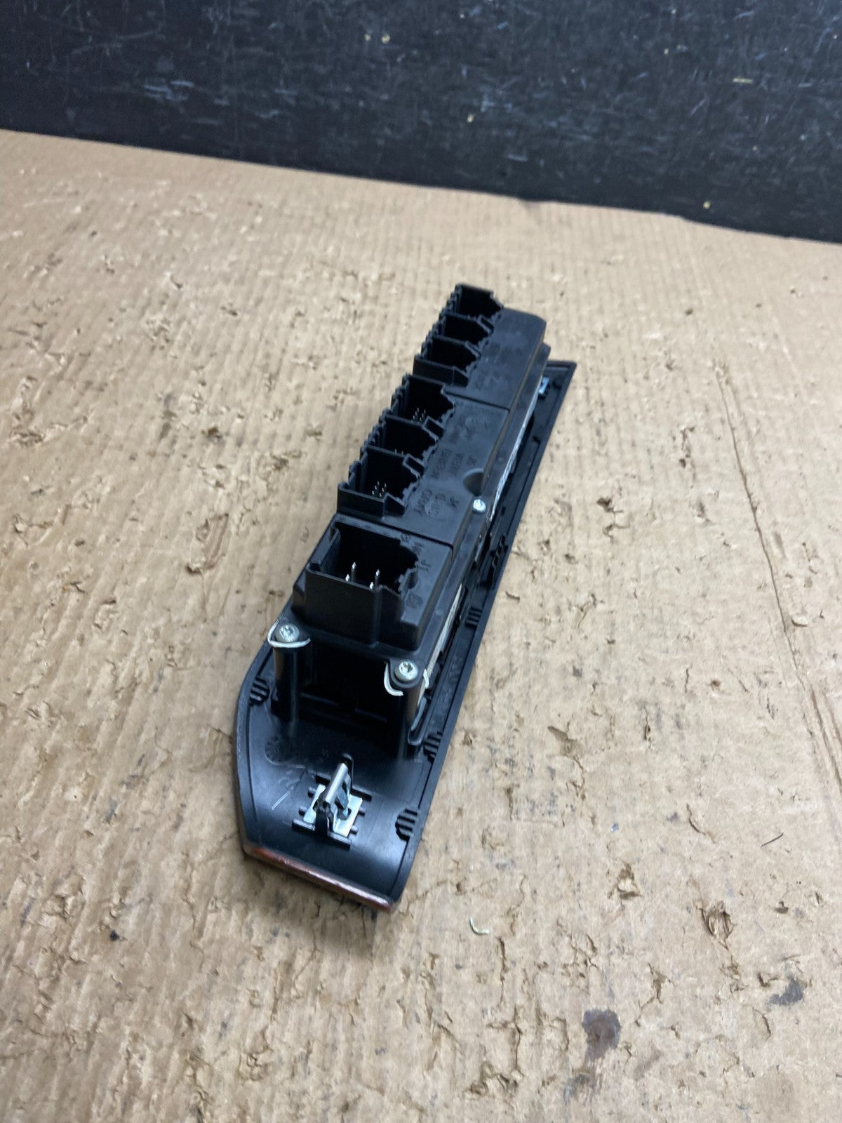 2007-2014 Cadillac Escalade Master Left Driver Power Window Switch AF1652 DG3