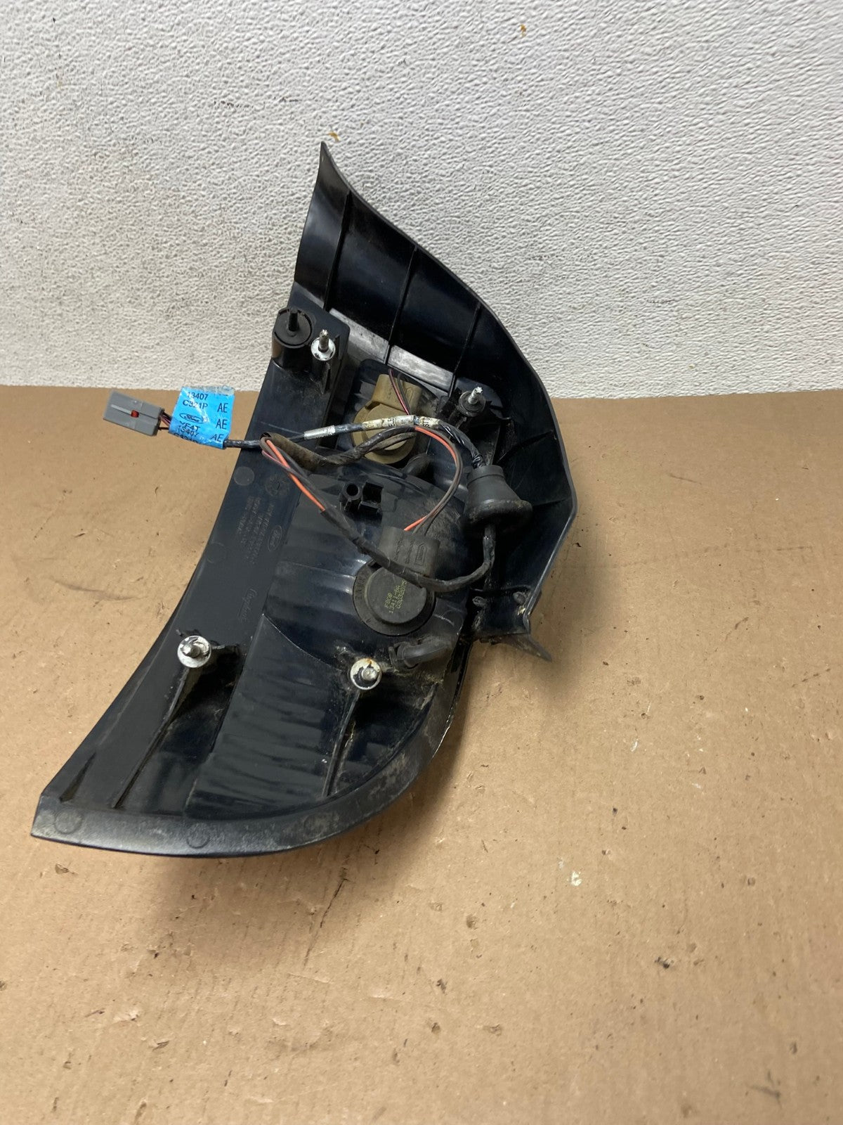 2000 - 2003 Mercury Sable Sedan Left Driver LH Side Tail Light AD6525 LK6